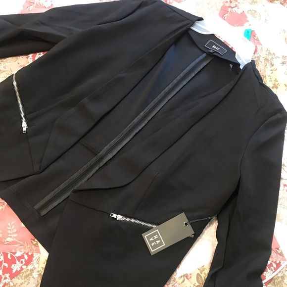 Jackets & Blazers - Forever 21 Blazer